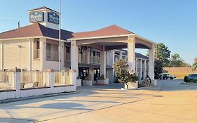 Magnolia Inn And Suites